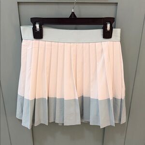 Athleta Perfect Pleat Skort White and Light Blue- NWOT